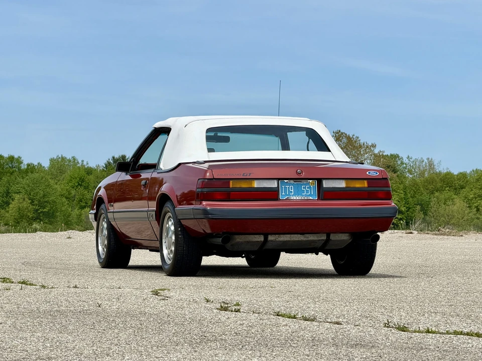 1985 Ford Mustang GT 3rd Gen - Image 28 of 31