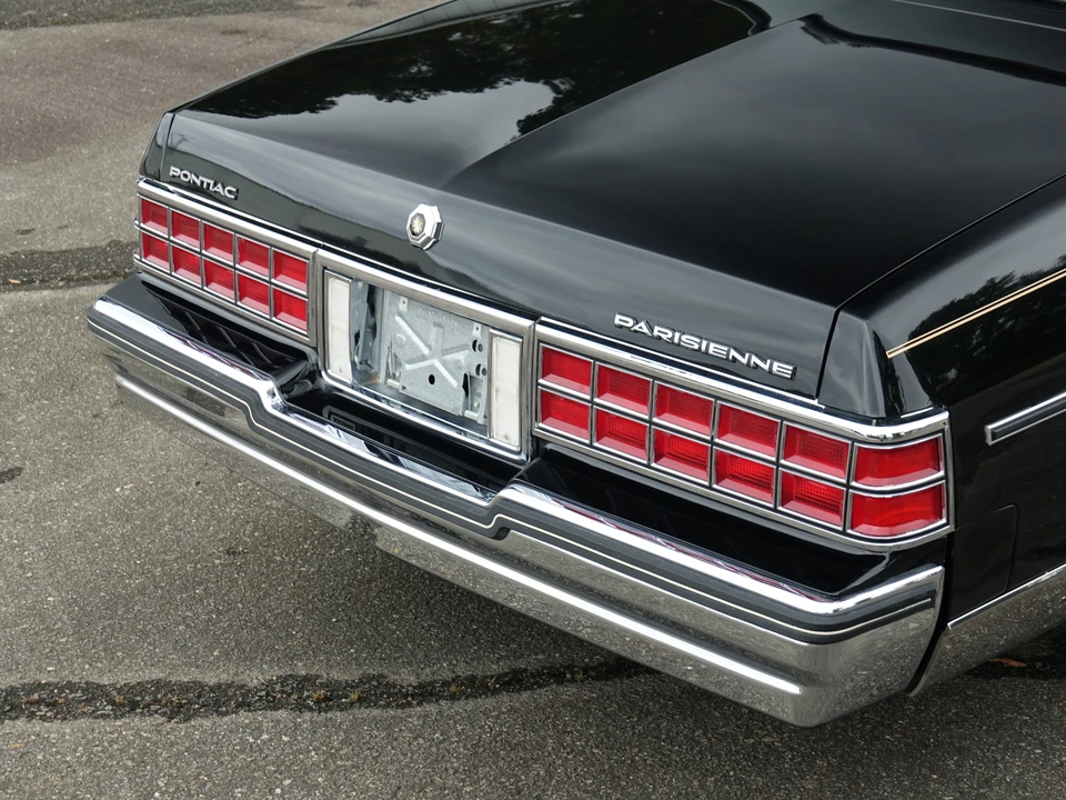 1985 Pontiac Parisienne - Image 29 of 31