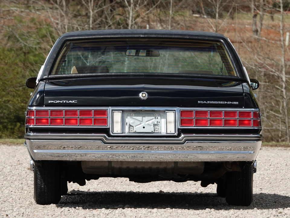 1985 Pontiac Parisienne - Image 20 of 31