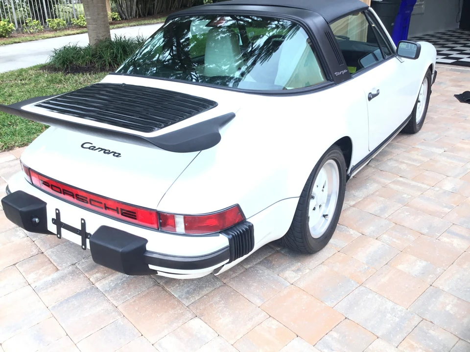1986 Porsche 911 Carrera 3.2 - Image 17 of 31