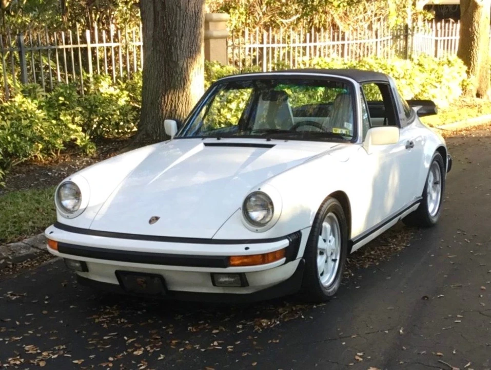 1986 Porsche 911 Carrera 3.2 - Image 1 of 31