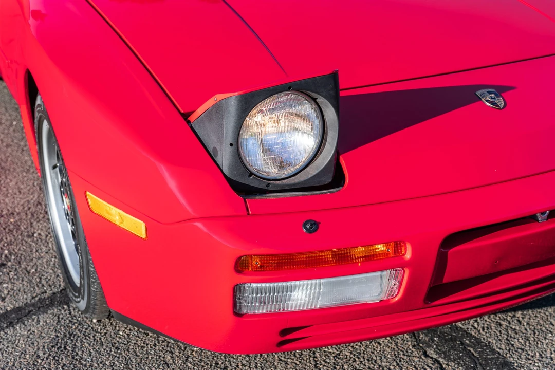 1986 Porsche 944 Turbo - Image 16 of 31