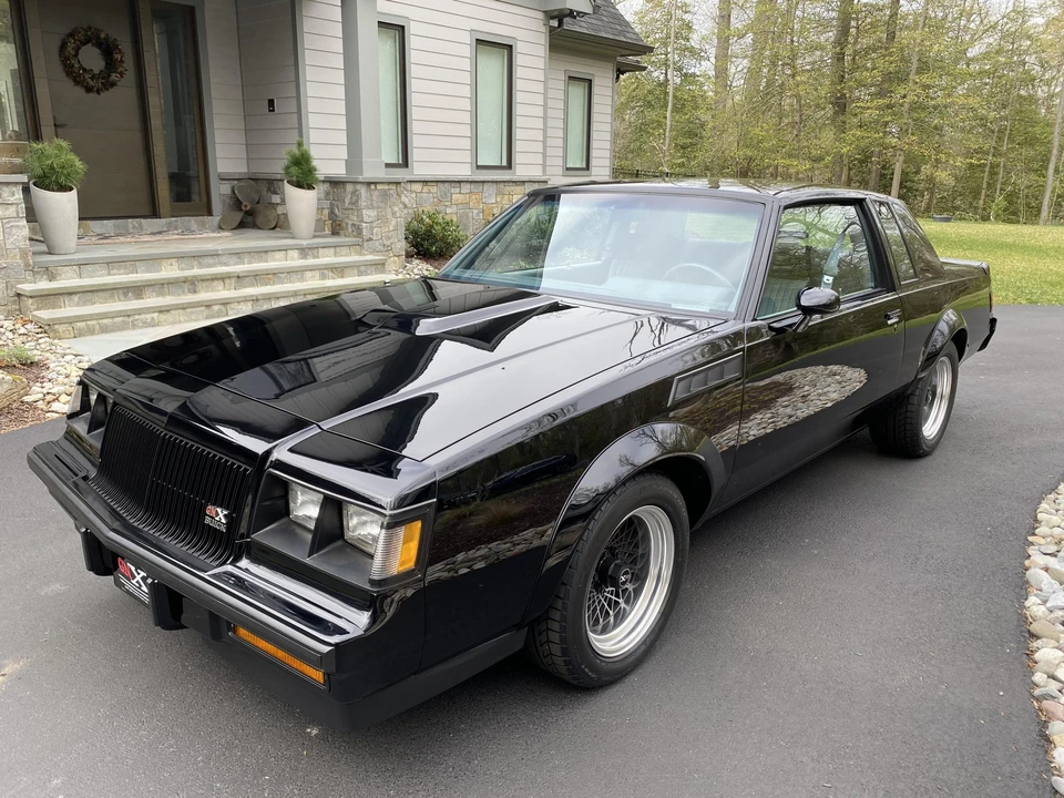 1987 Buick Grand National GNX - Image 3 of 31