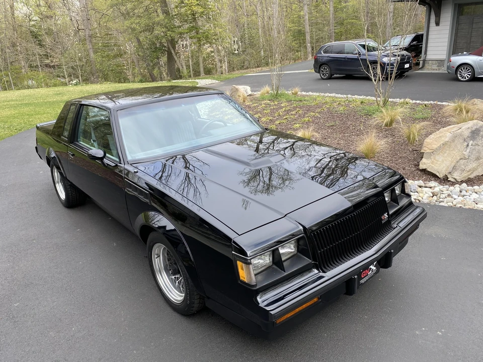 1987 Buick Grand National GNX - Image 20 of 31
