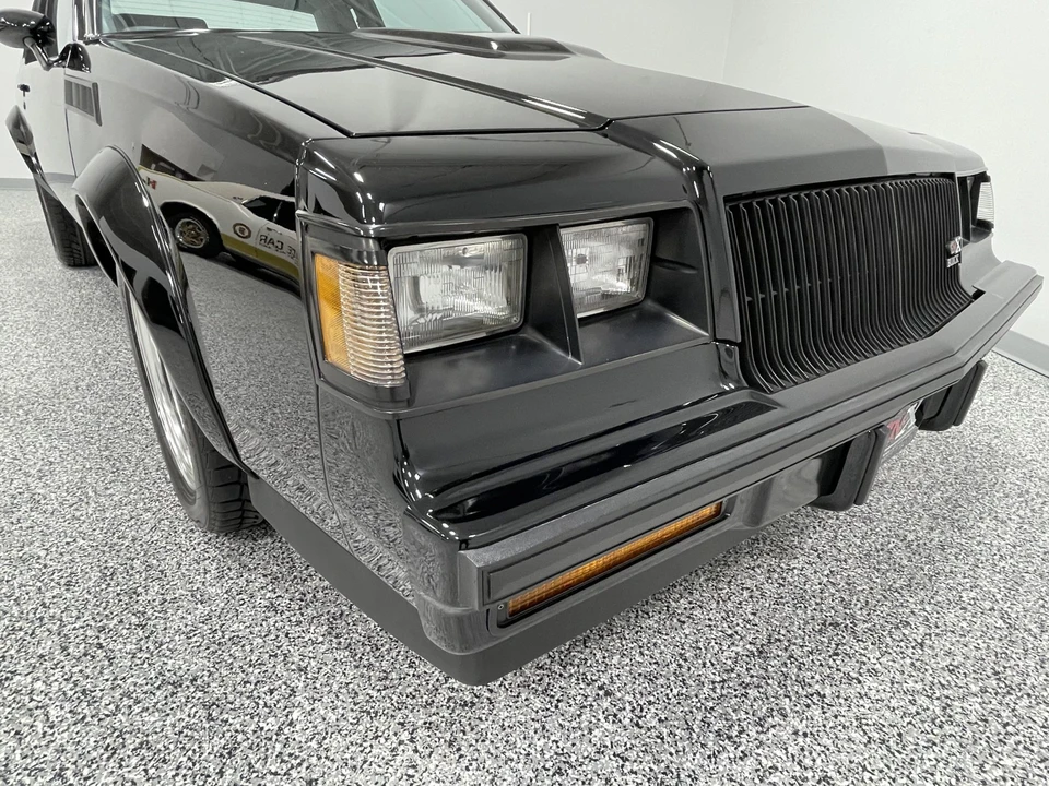 1987 Buick Grand National GNX - Image 17 of 31