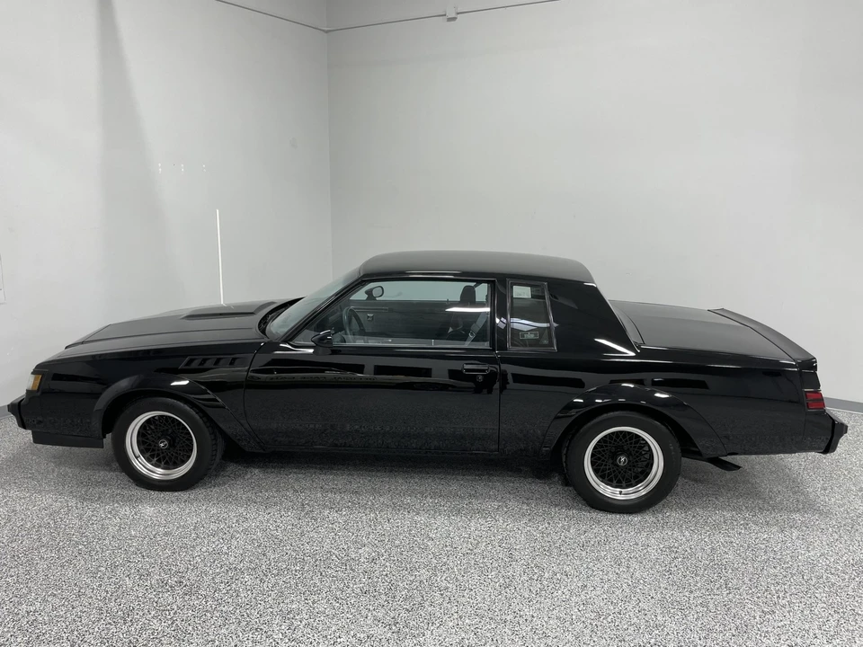 1987 Buick Grand National GNX - Image 9 of 31