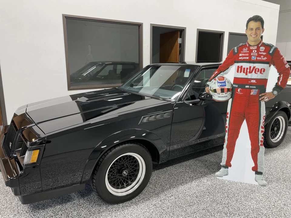 1987 Buick Grand National GNX - Image 10 of 31