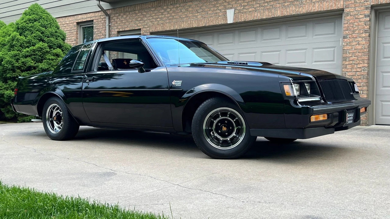 1987 Buick Grand National - Image 23 of 31