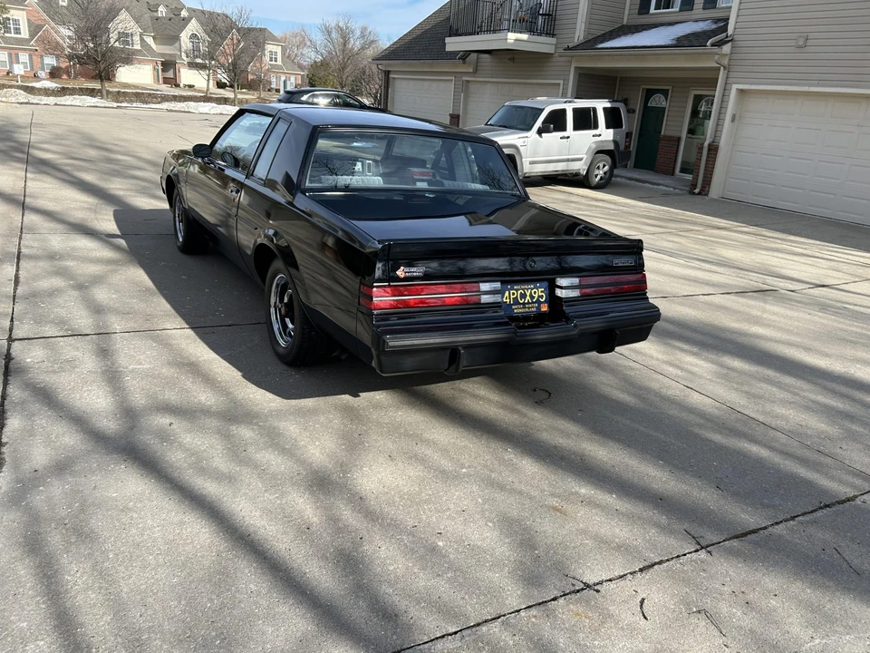 1987 Buick Grand National - Image 10 of 31