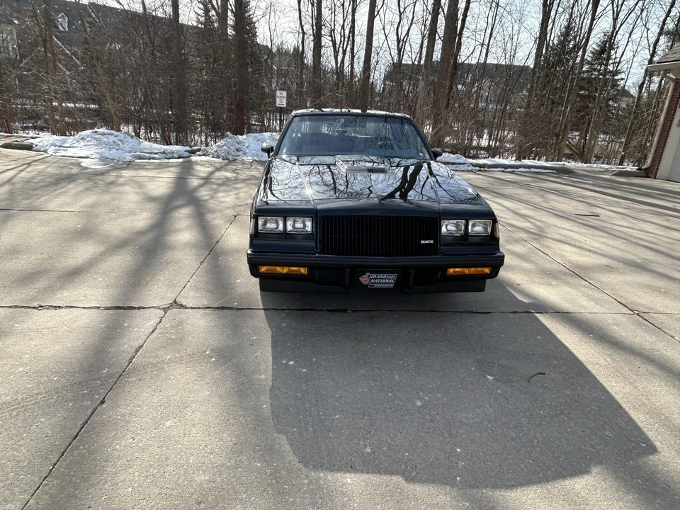 1987 Buick Grand National - Image 2 of 31