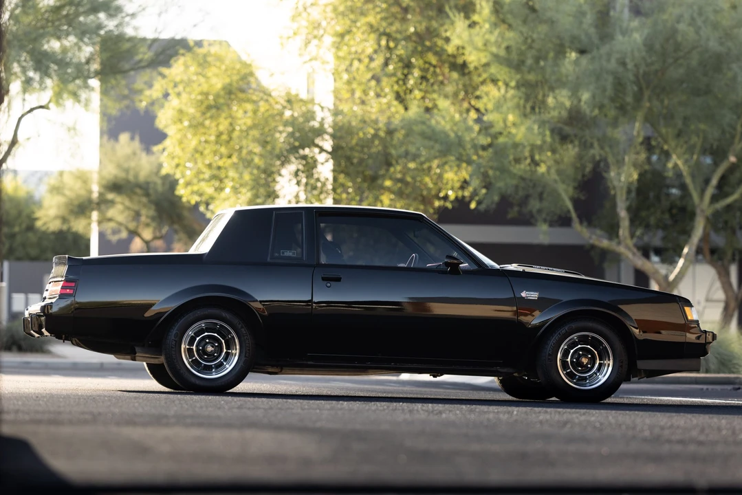 1987 Buick Grand National - Image 10 of 31