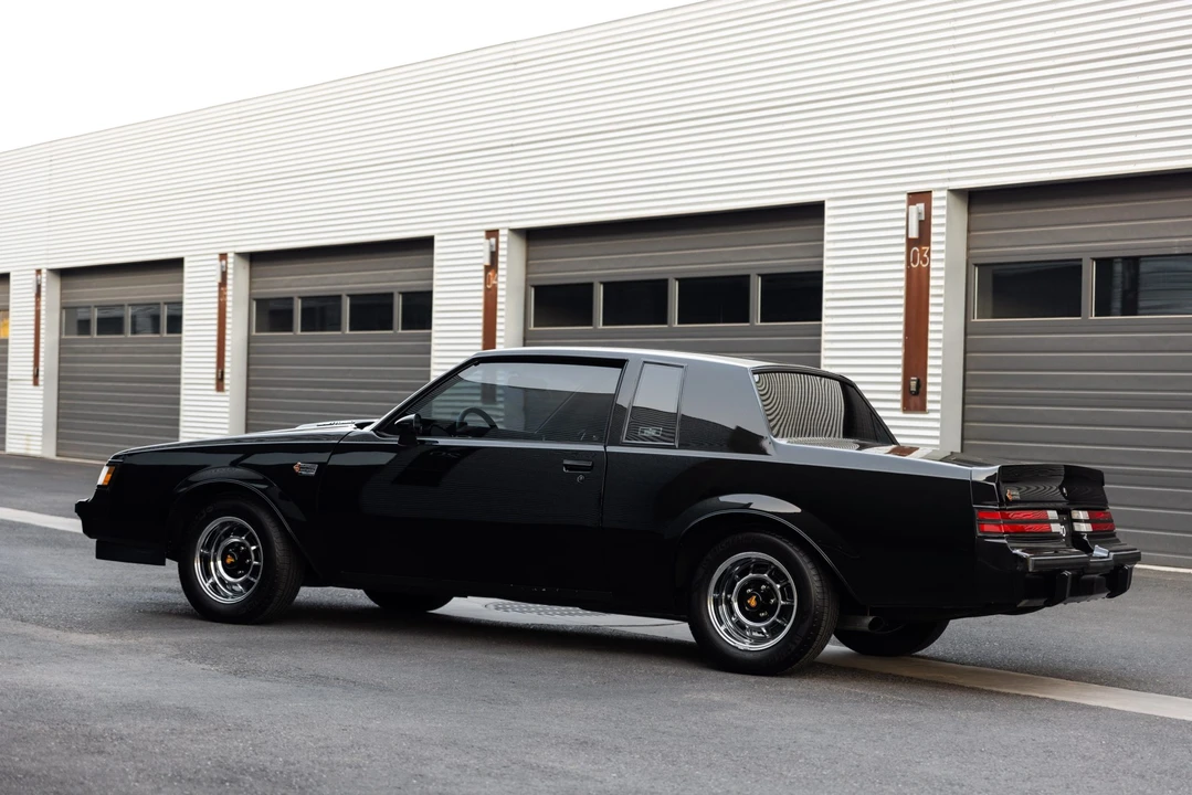 1987 Buick Grand National - Image 17 of 31