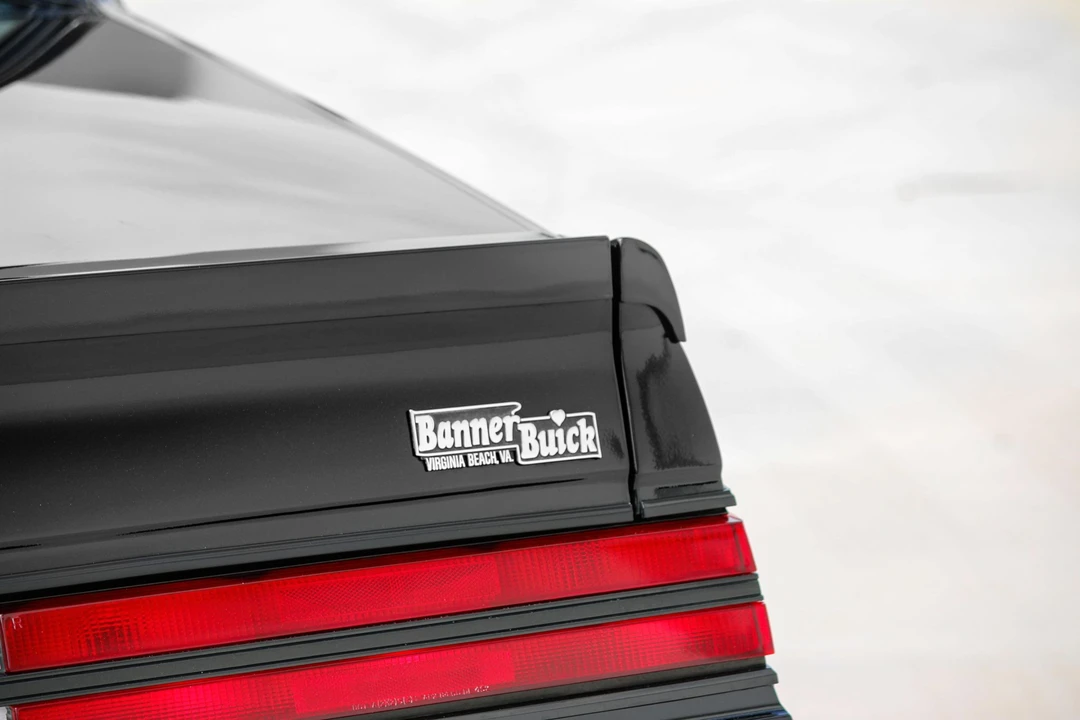 1987 Buick Grand National - Image 26 of 31