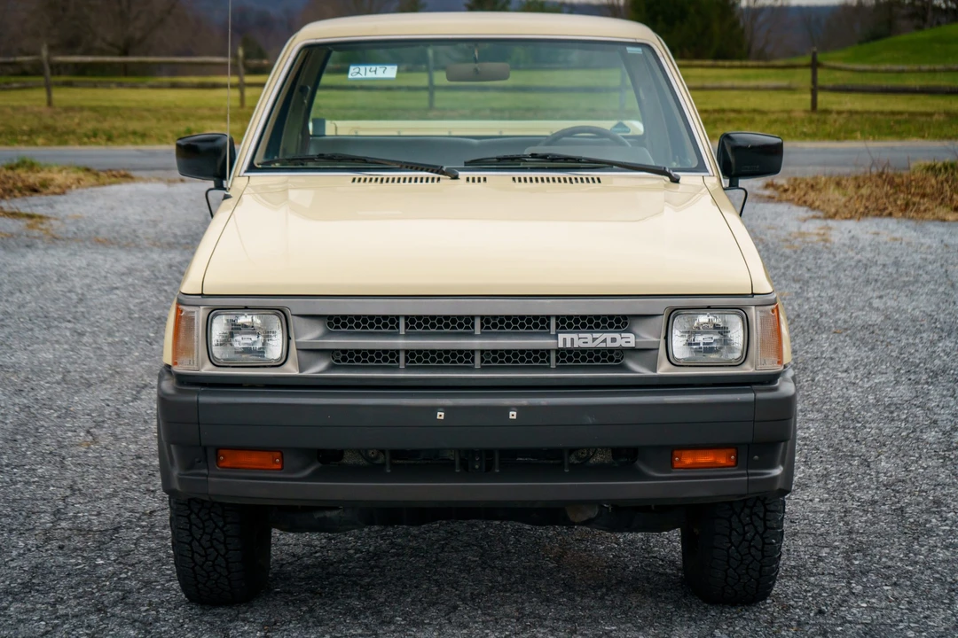1987 Mazda B Series 4th Gen - Image 19 of 31