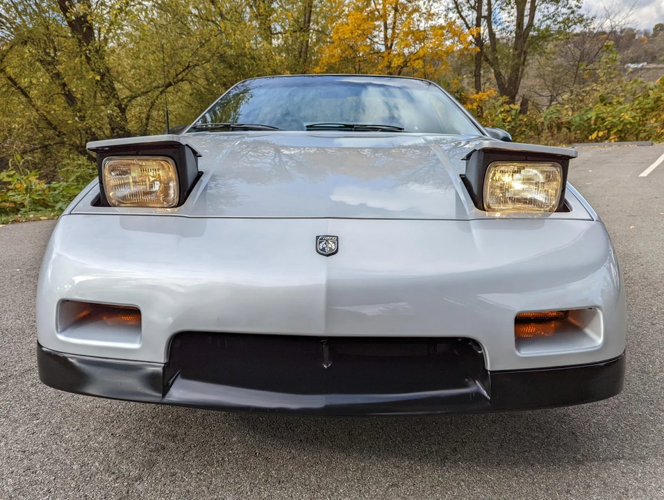1987 Pontiac Fiero - Image 6 of 31