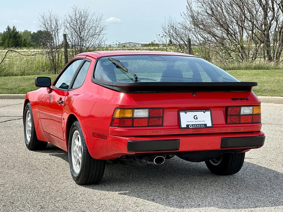 1987 Porsche 944 - Image 23 of 31