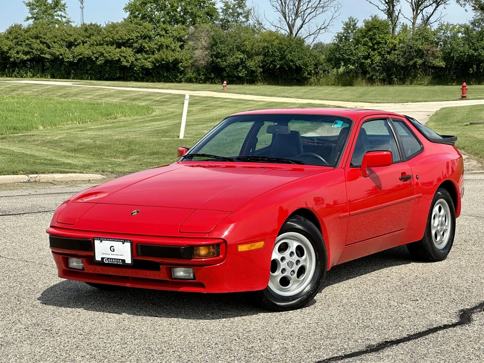 1987 Porsche 944 - Image 4 of 31