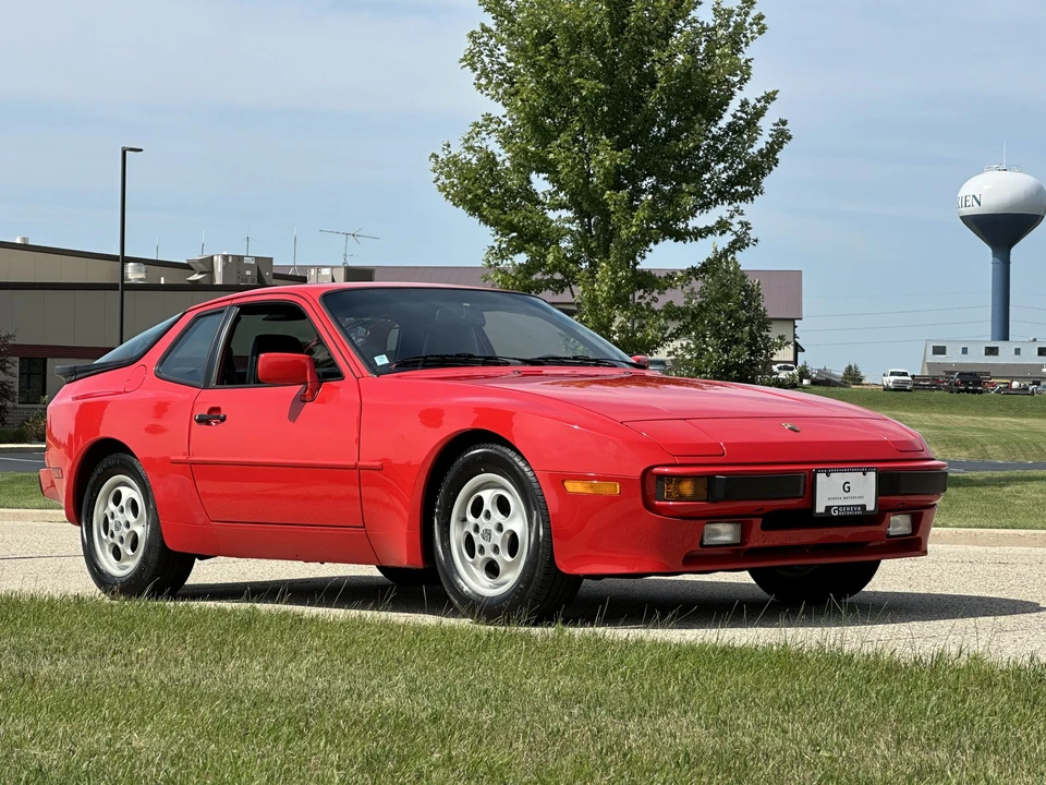 1987 Porsche 944 - Image 14 of 31