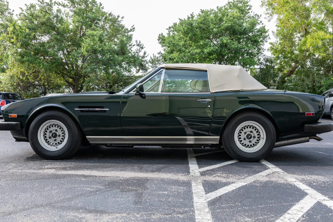 1988 Aston Martin DBS V8 & V8 & V8 Vantage - Image 3 of 31