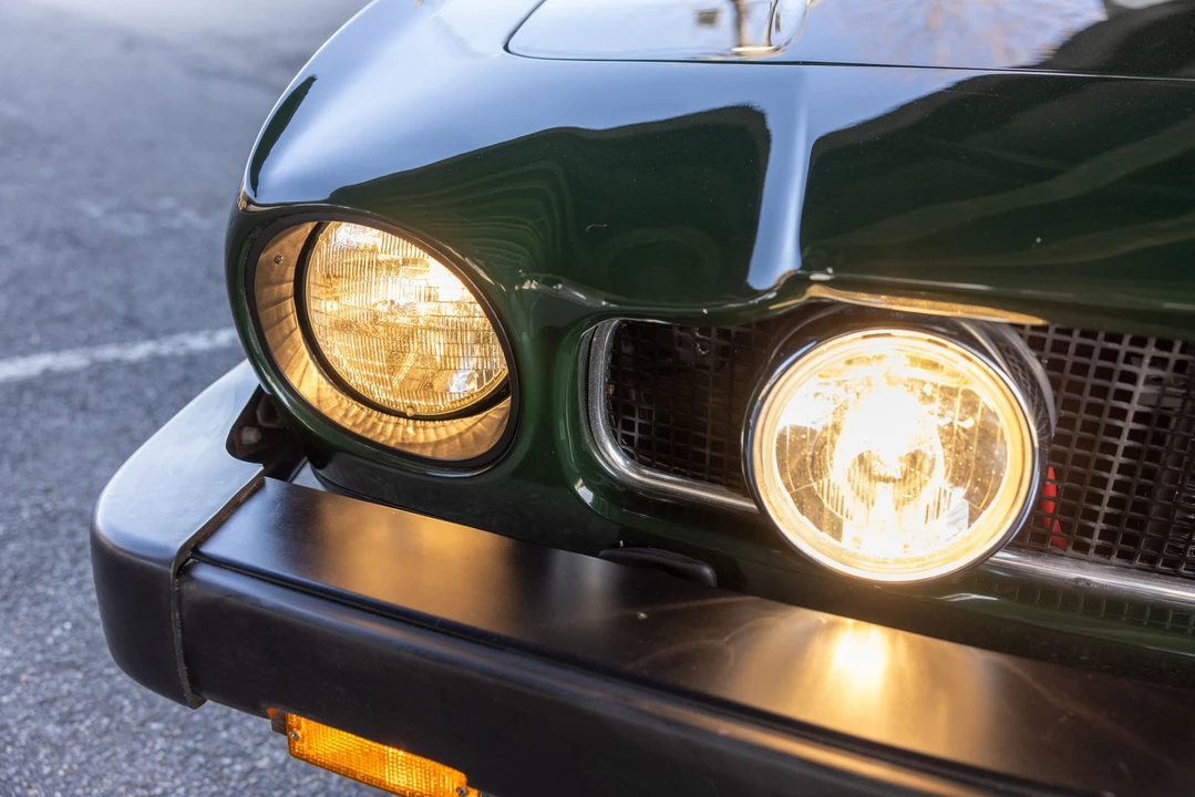 1988 Aston Martin - Image 28 of 31