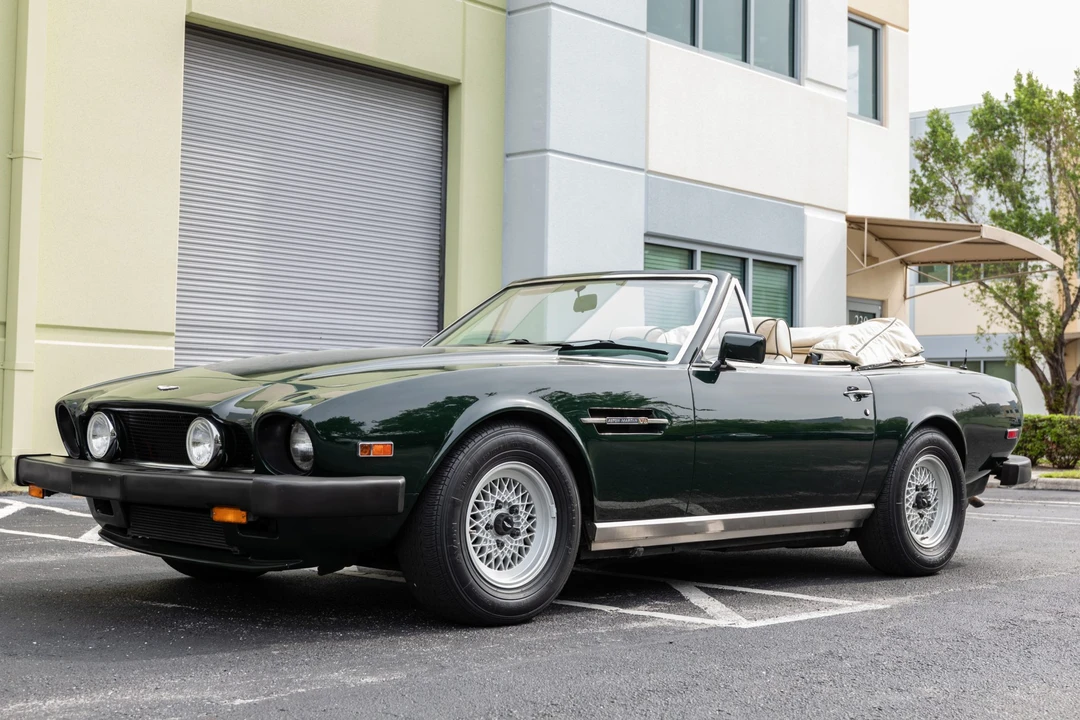 1988 Aston Martin DBS V8 & V8 & V8 Vantage - Image 10 of 31