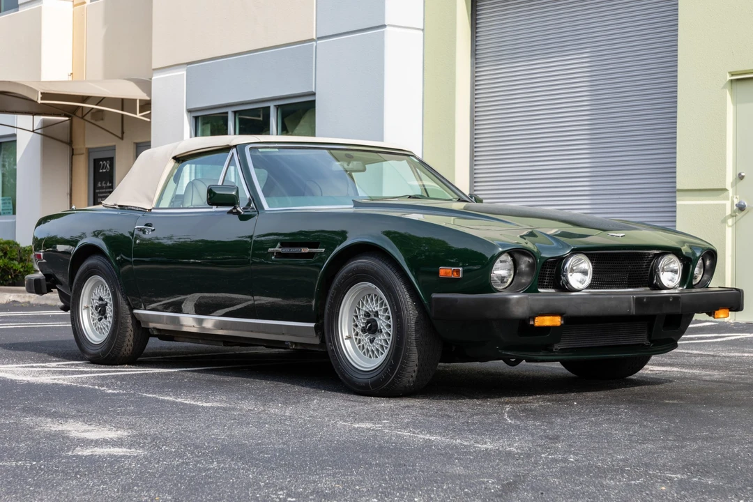 1988 Aston Martin DBS V8 & V8 & V8 Vantage - Image 8 of 31