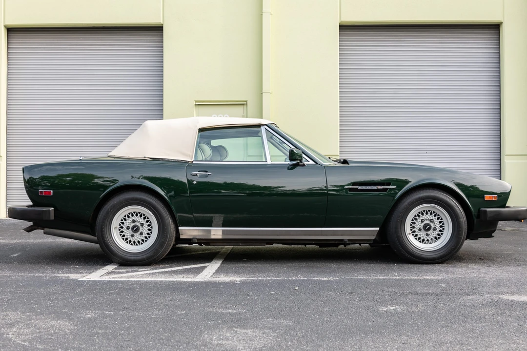 1988 Aston Martin DBS V8 & V8 & V8 Vantage - Image 7 of 31