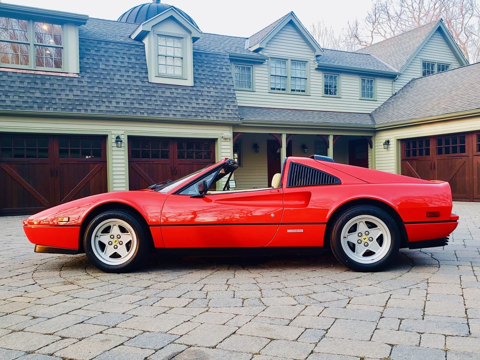 1988 Ferrari 328 GTS - Image 11 of 31