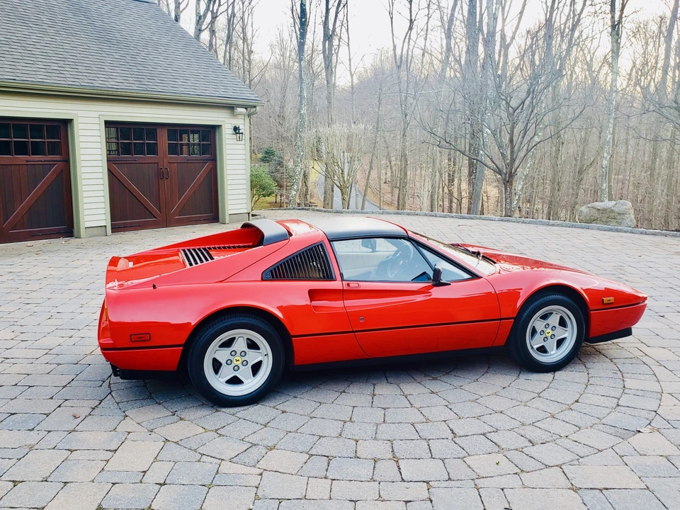 1988 Ferrari 328 GTS - Image 26 of 31