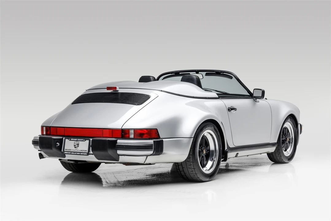 1989 Porsche 911 Carrera 3.2 - Image 16 of 31