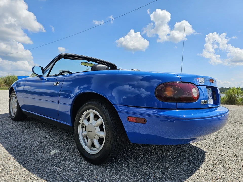1990 Mazda NA MX-5 Miata - Image 17 of 31