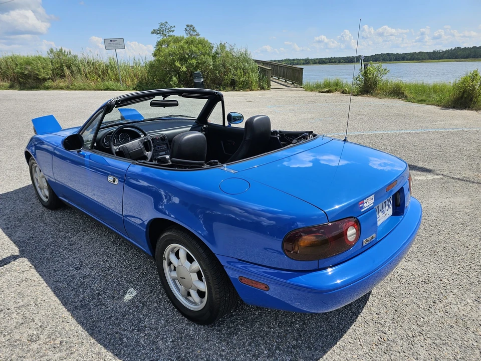 1990 Mazda NA MX-5 Miata - Image 15 of 31