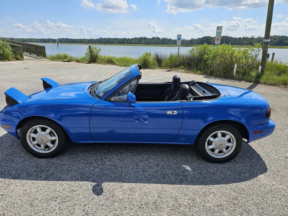 1990 Mazda NA MX-5 Miata - Image 18 of 31
