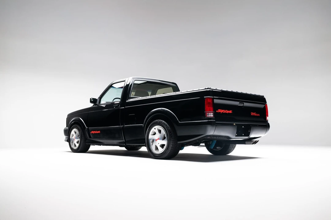 1991 GMC Syclone - Image 14 of 31
