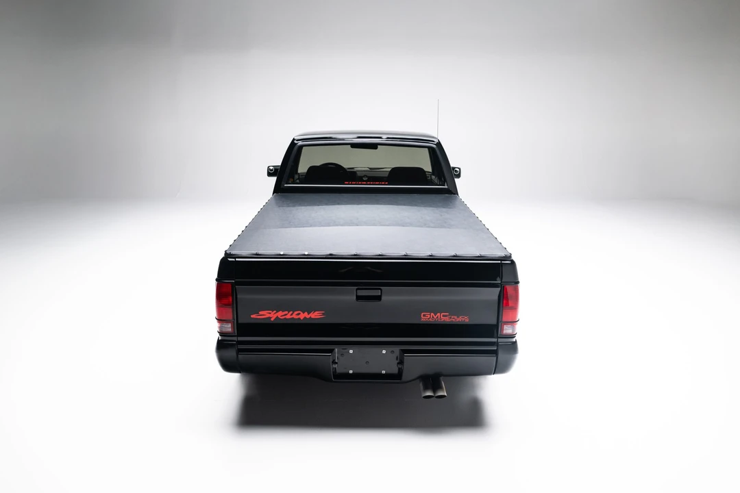 1991 GMC Syclone - Image 23 of 31