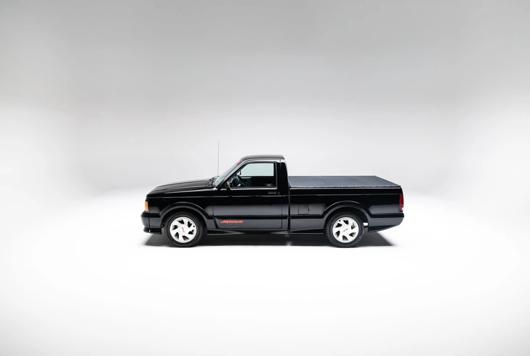 1991 GMC Syclone - Image 10 of 31