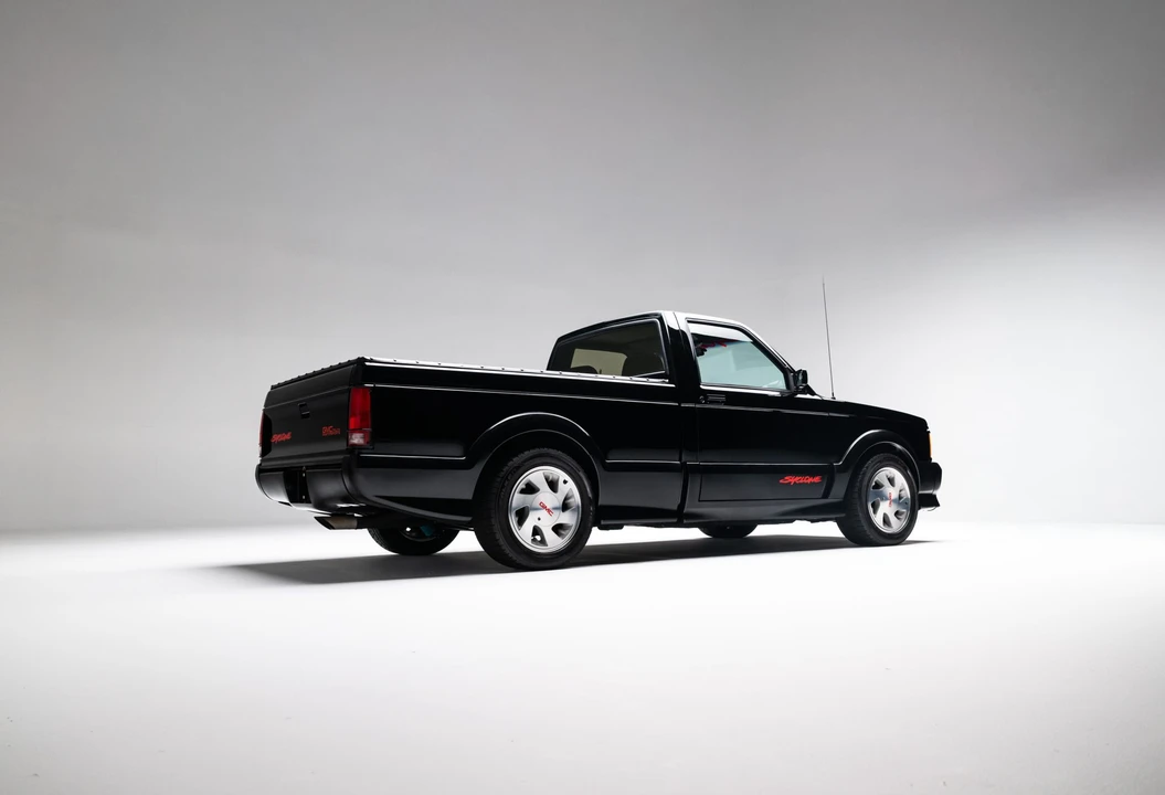 1991 GMC Syclone - Image 26 of 31