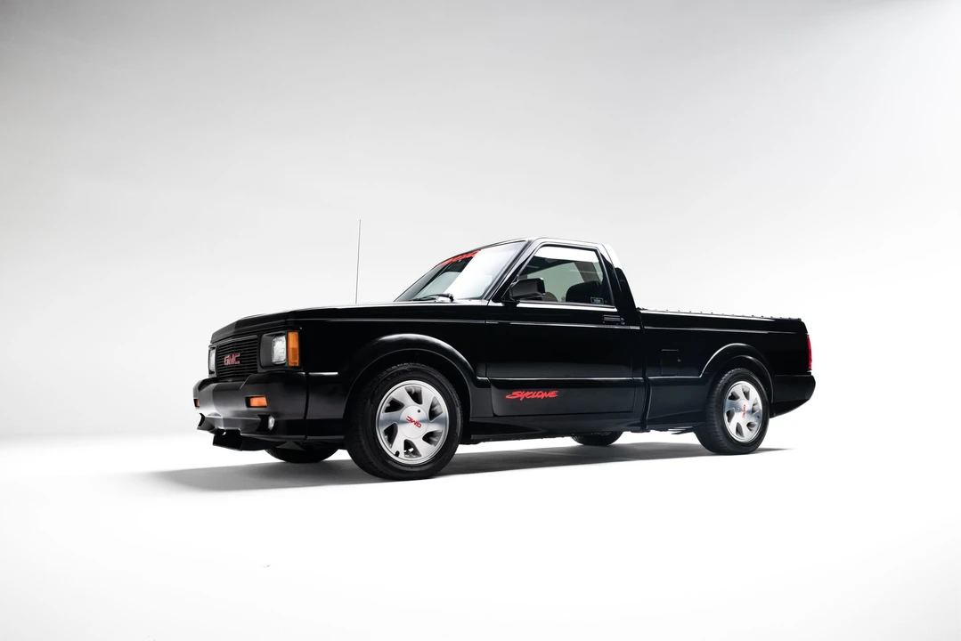1991 GMC Syclone - Image 5 of 31