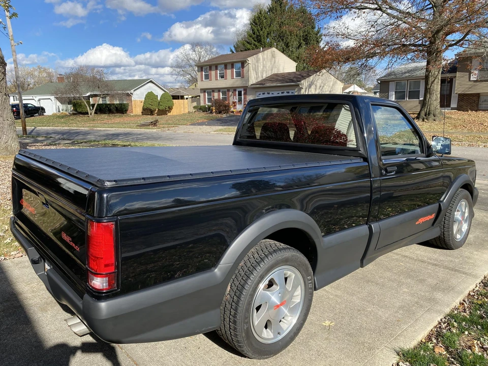 1991 GMC Syclone - Image 18 of 31