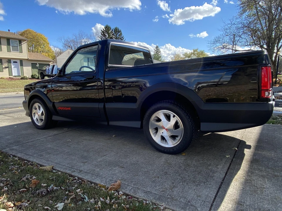 1991 GMC Syclone - Image 8 of 31