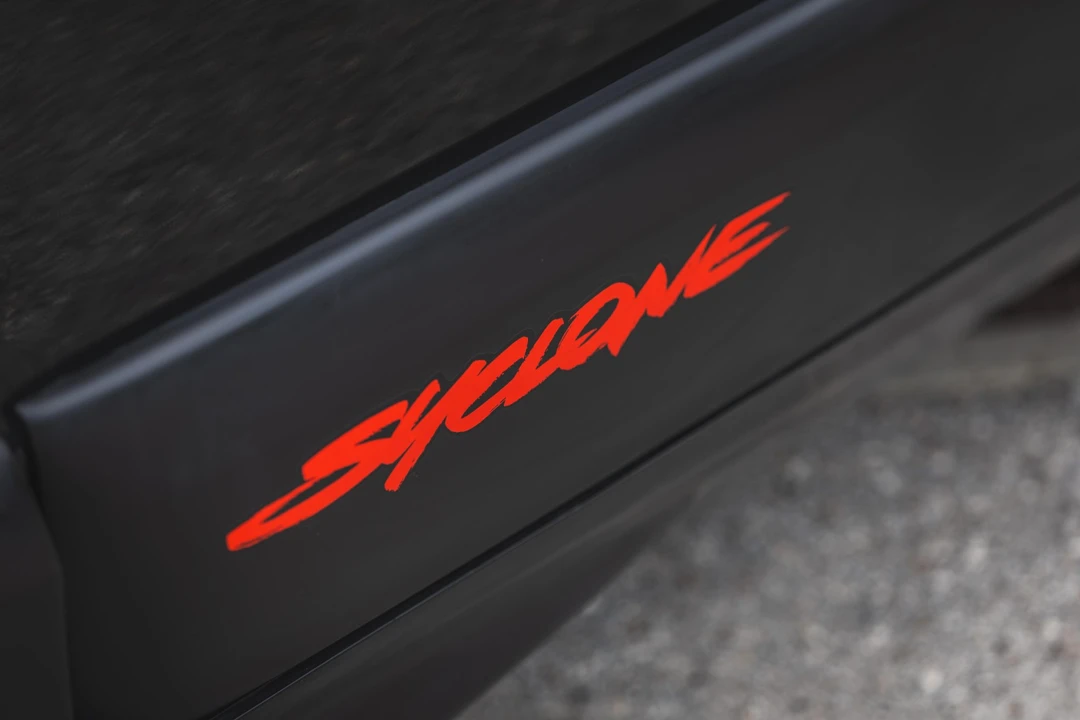 1991 GMC Syclone - Image 27 of 31