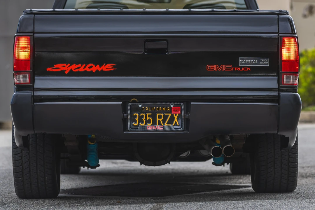 1991 GMC Syclone - Image 14 of 31