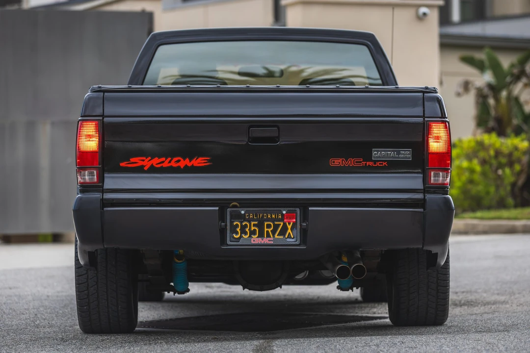1991 GMC Syclone - Image 13 of 31