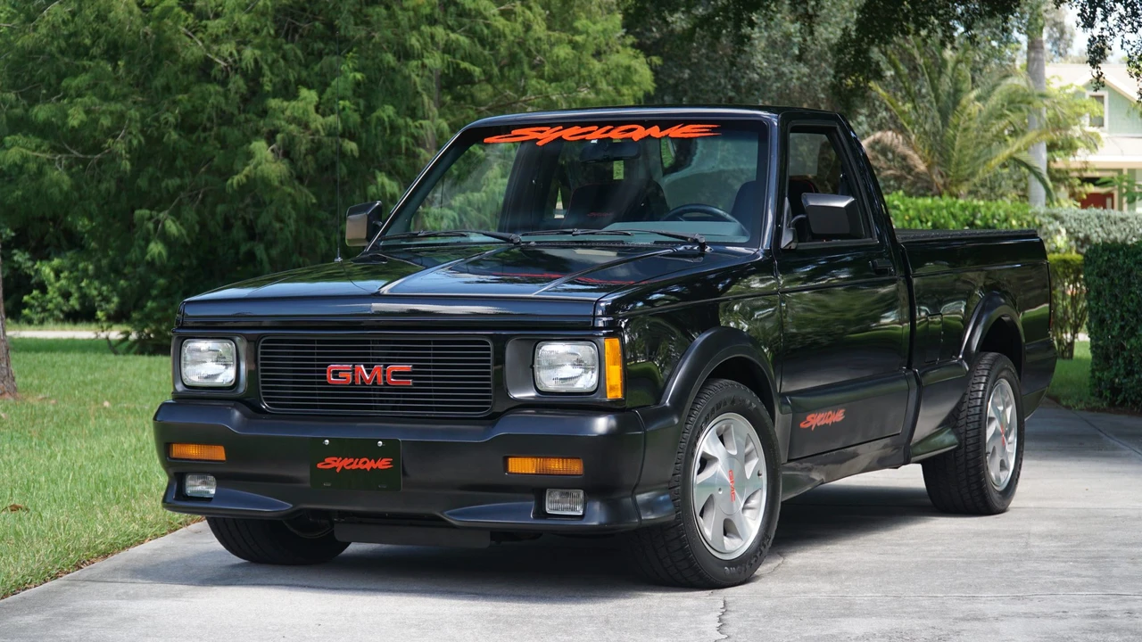 1991 GMC Syclone - Image 22 of 31