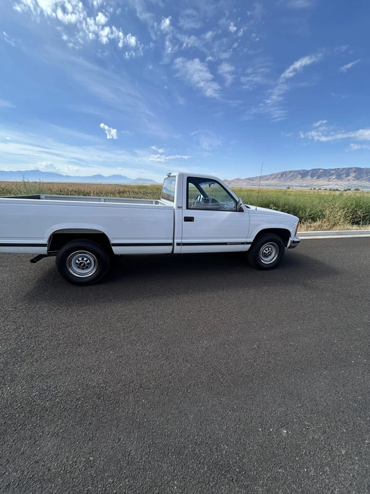 1992 Chevrolet C/K 4th Gen - Image 24 of 31
