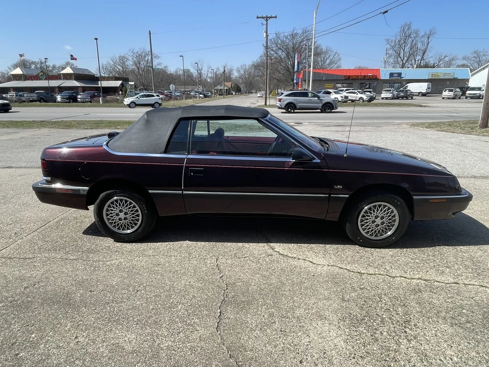 1992 Chrysler LeBaron - Image 12 of 31