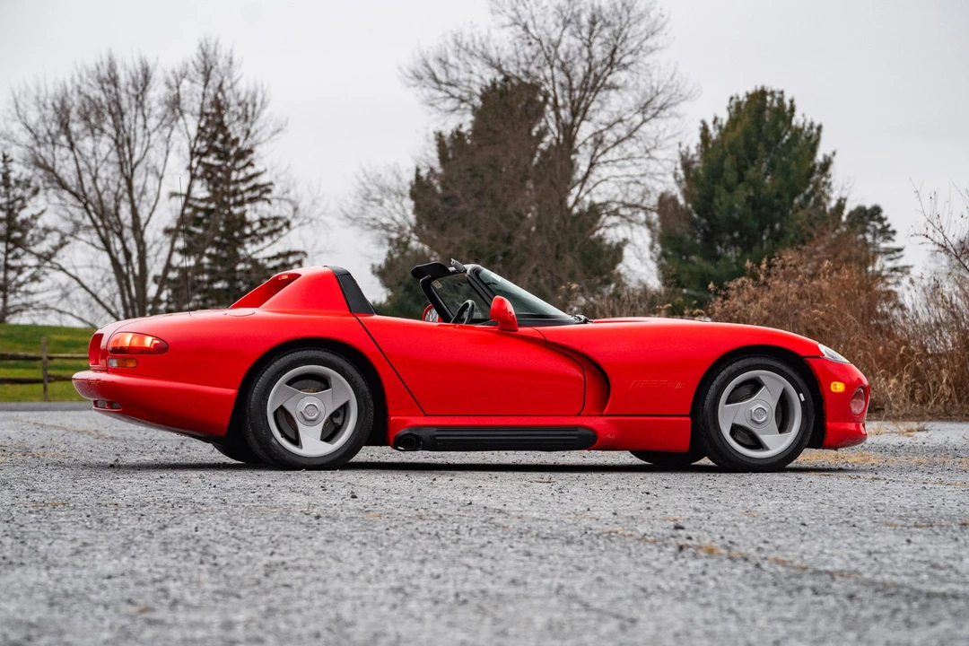 1992 Dodge Viper 1st Gen - Image 28 of 31