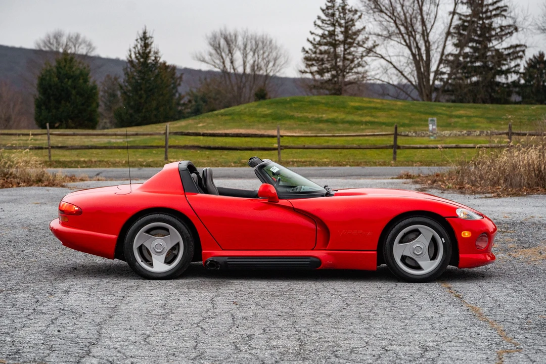 1992 Dodge Viper 1st Gen - Image 27 of 31