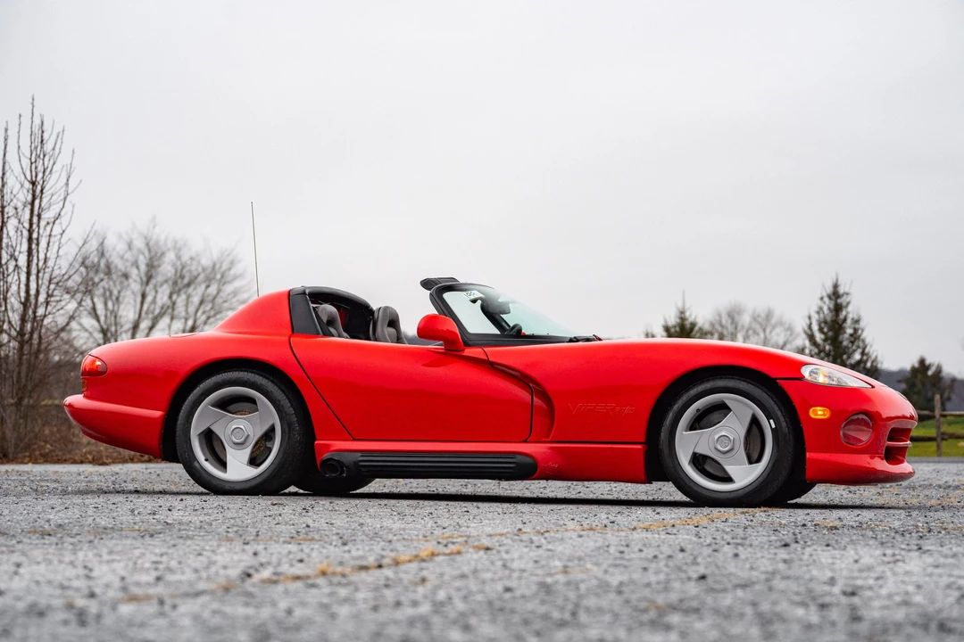 1992 Dodge Viper 1st Gen - Image 25 of 31