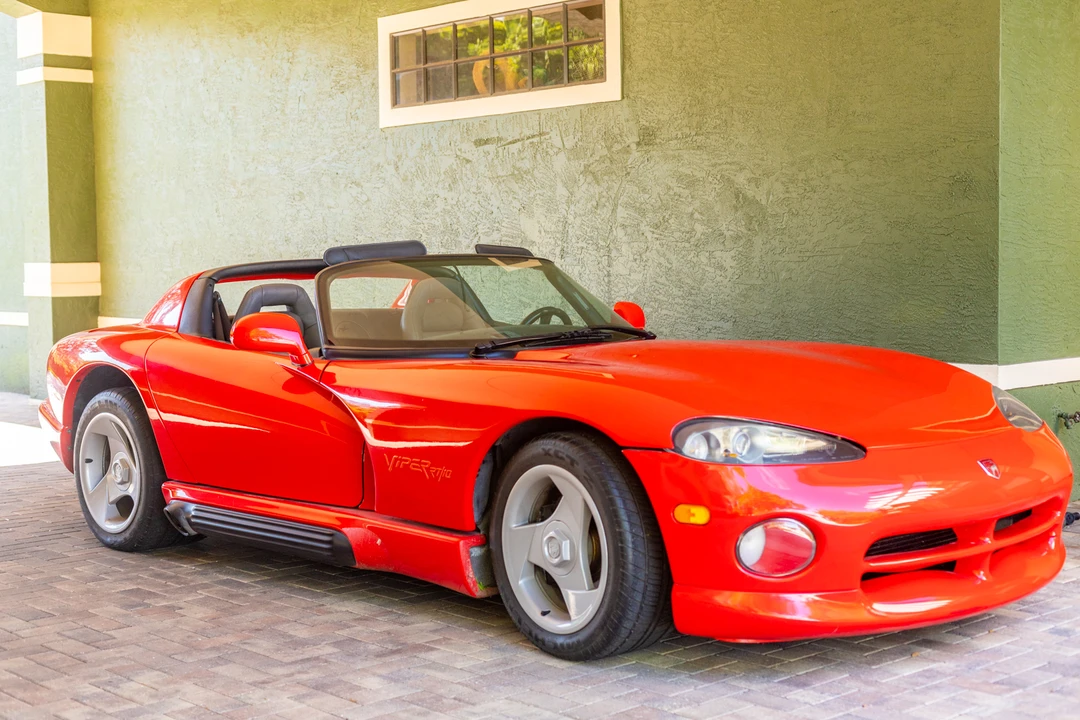 1993 Dodge Viper 1st Gen - Image 2 of 31